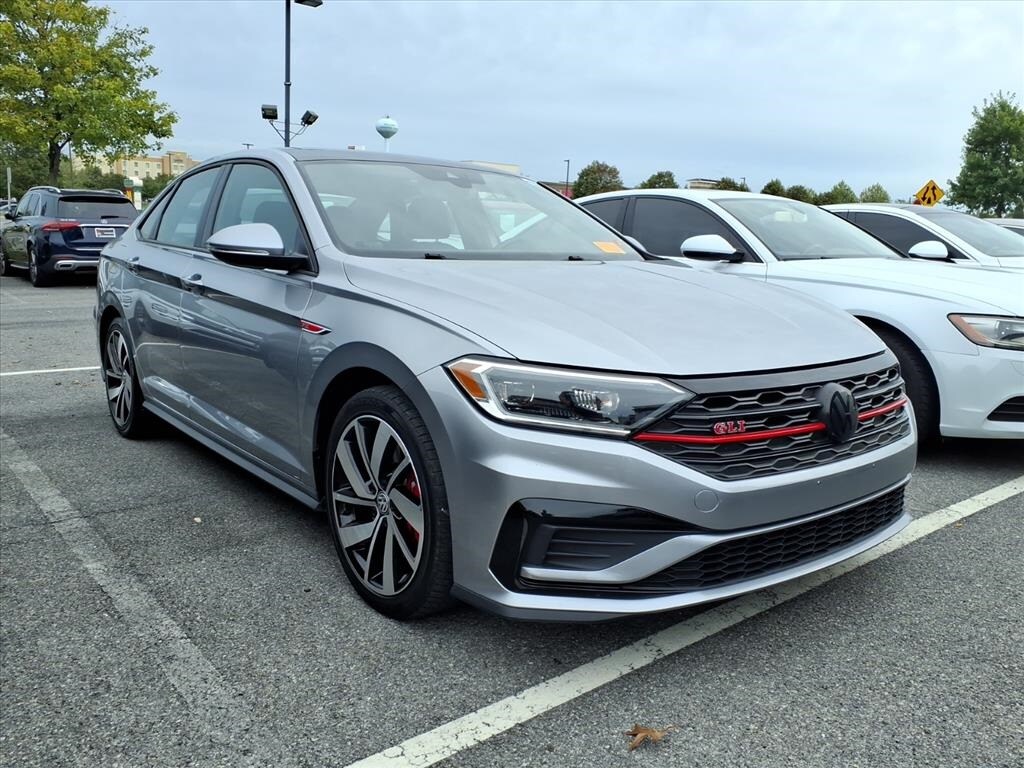 2021 Volkswagen Jetta GLI 2.0T Autobahn photo 2