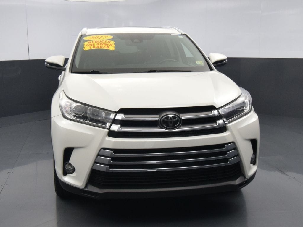 Used 2017 Toyota Highlander Limited with VIN 5TDDZRFH1HS365773 for sale in Winchester, VA