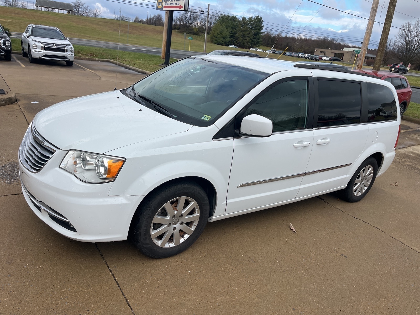 2016 Chrysler Town & Country Touring
