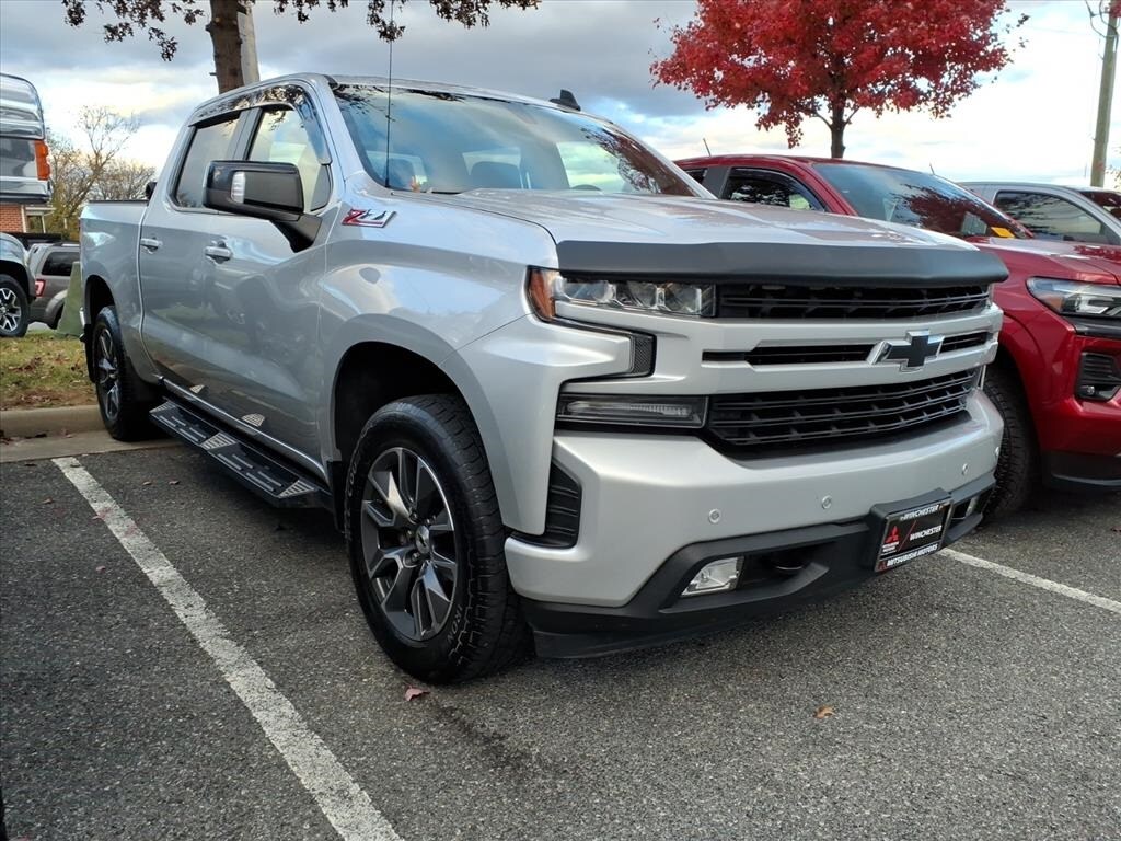 2020 Chevrolet Silverado 1500 RST photo 2