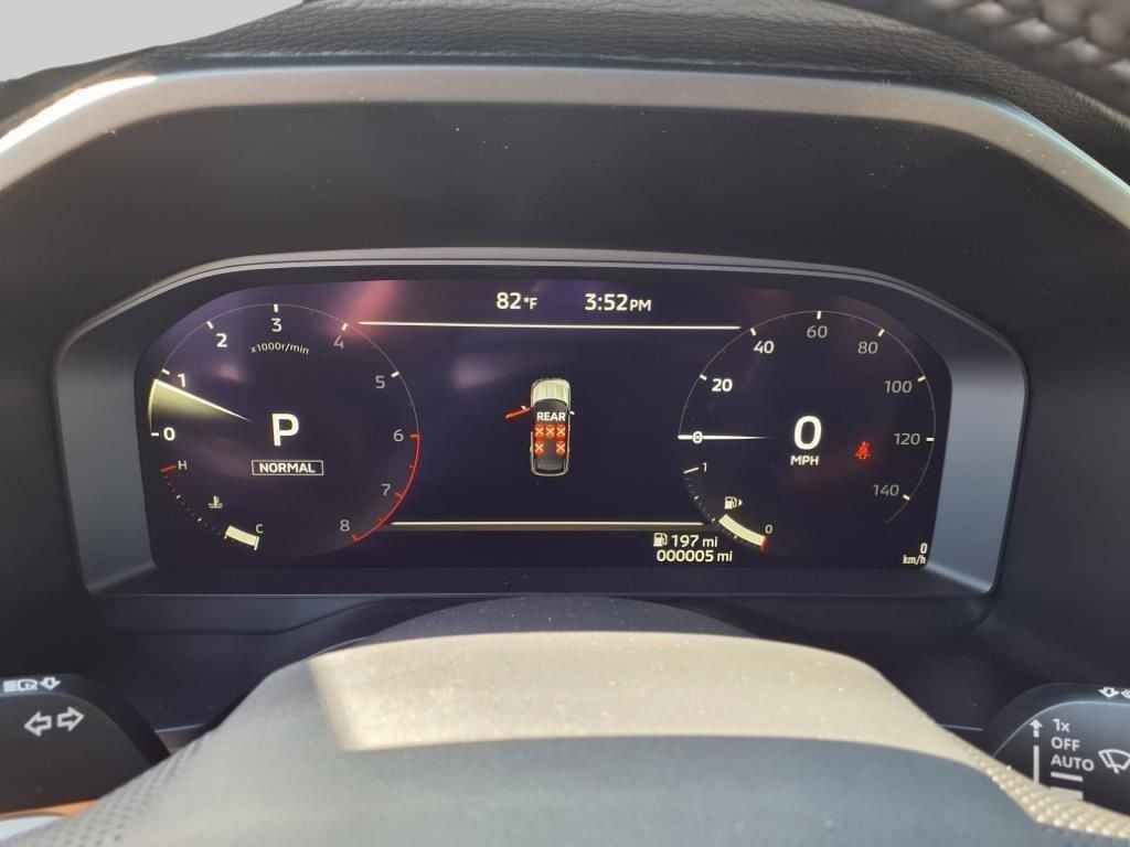 2025 Mitsubishi Outlander SEL Platinum Edition - Photo 18