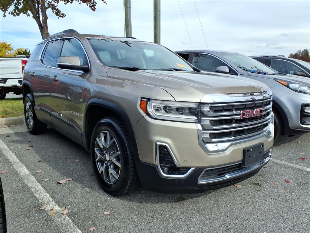 2023 Gmc Acadia SLT photo 2