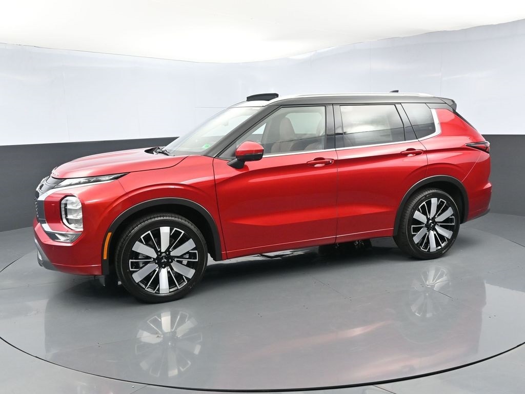 2025 Mitsubishi Outlander SEL