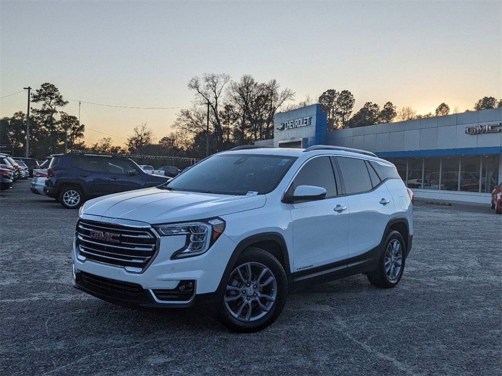 Used 2022 GMC Terrain SLT with VIN 3GKALPEV8NL105392 for sale in Kingstree, SC