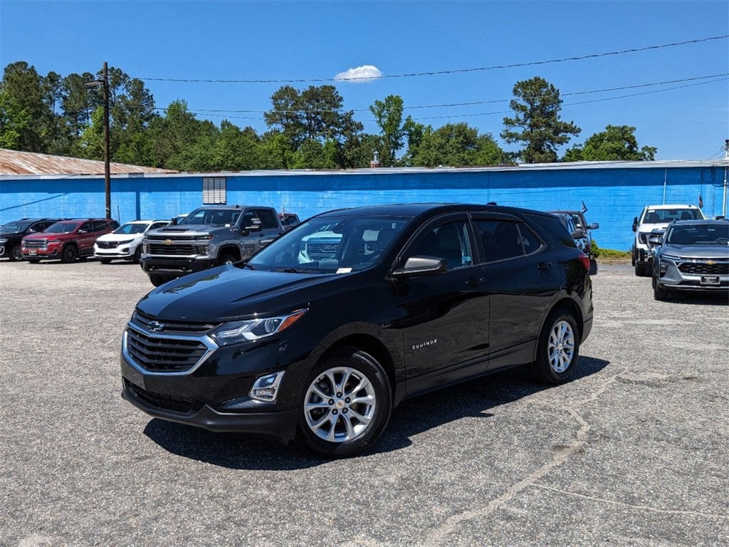 Used 2020 Chevrolet Equinox LS with VIN 2GNAXHEV9L6278434 for sale in Kingstree, SC