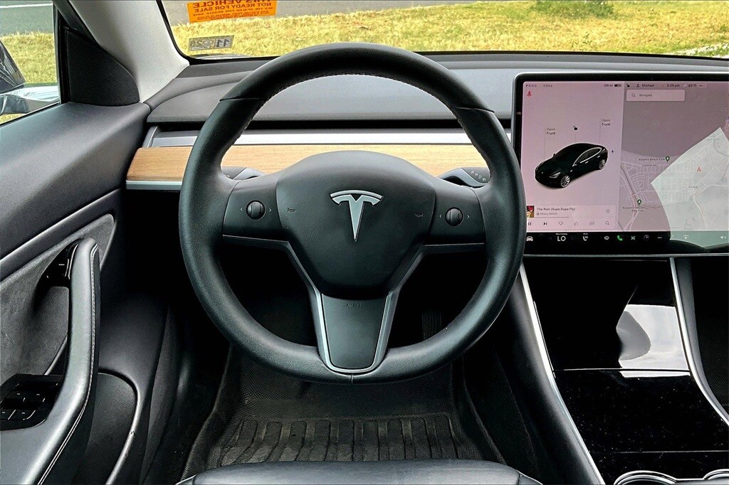 Image 5 of 2019 Tesla Model 3 Long Range Sedan
