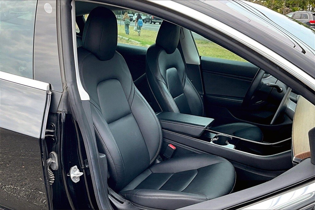 Image 7 of 2019 Tesla Model 3 Long Range Sedan