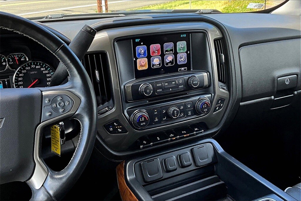 Image 6 of 2017 Chevrolet Silverado 1500 High Country Truck Crew Cab