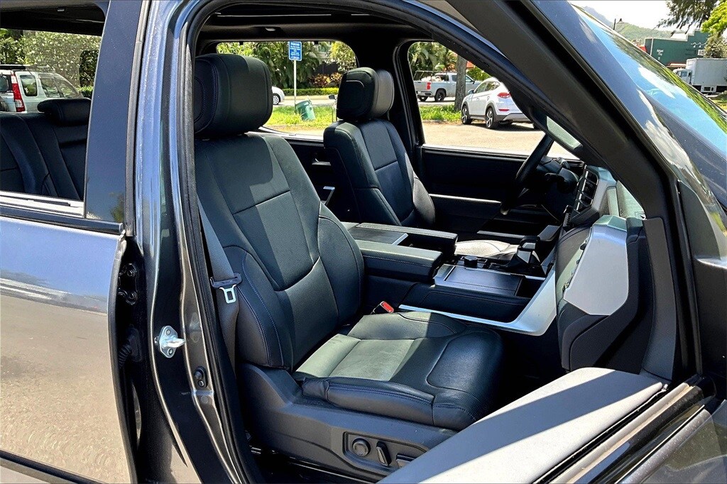 Image 7 of 2022 Toyota Tundra Hybrid Platinum Truck CrewMax