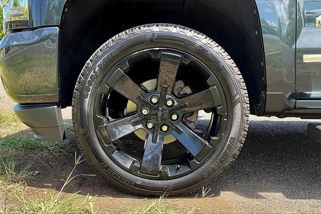 Image 8 of 2017 Chevrolet Silverado 1500 High Country Truck Crew Cab