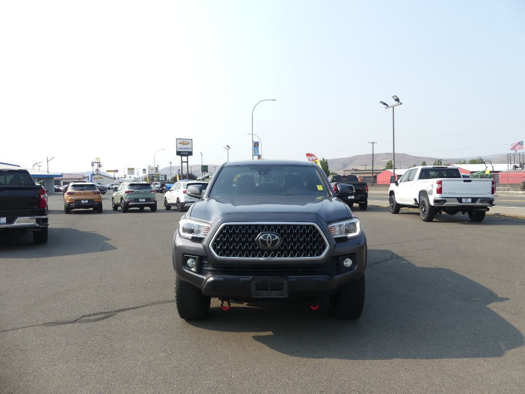 Used 2018 Toyota Tacoma TRD Off Road with VIN 5TFCZ5AN9JX164981 for sale in Ellensburg, WA