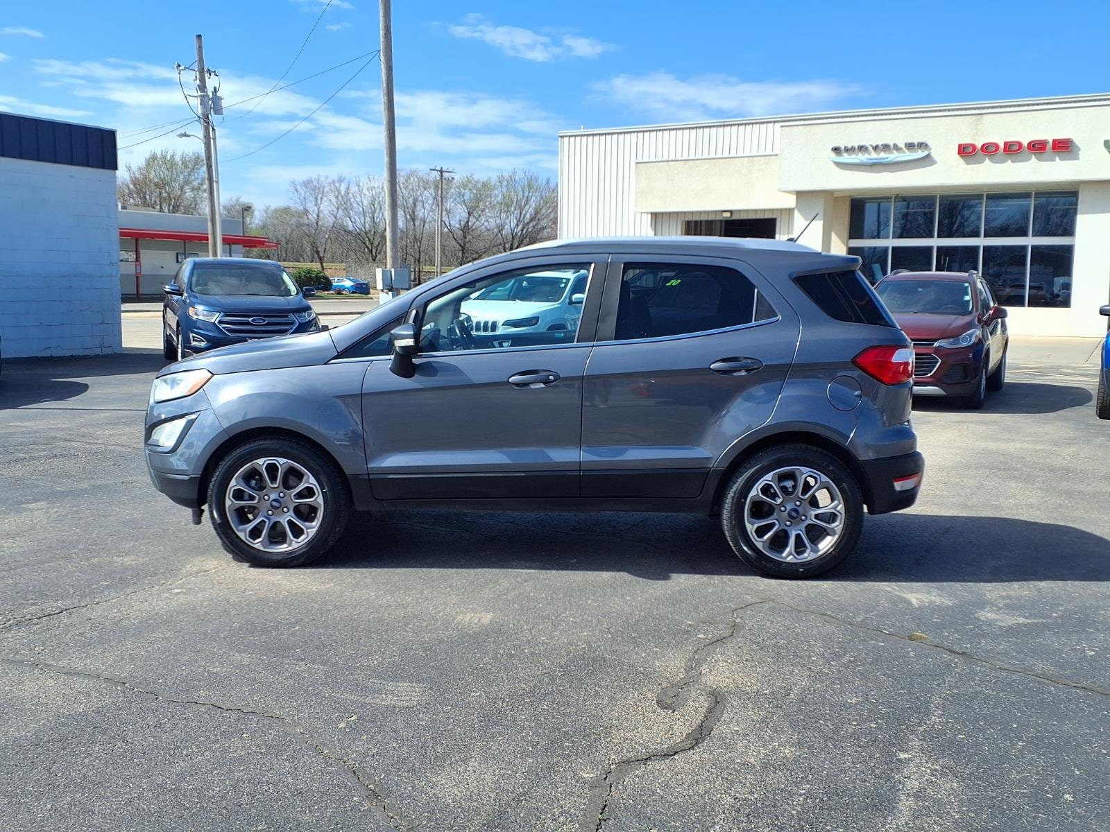 Used 2019 Ford Ecosport Titanium with VIN MAJ3S2KE9KC267866 for sale in Winfield, KS