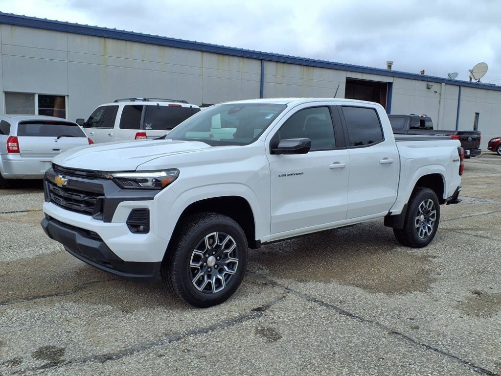 2023 Chevrolet Colorado LT's photo