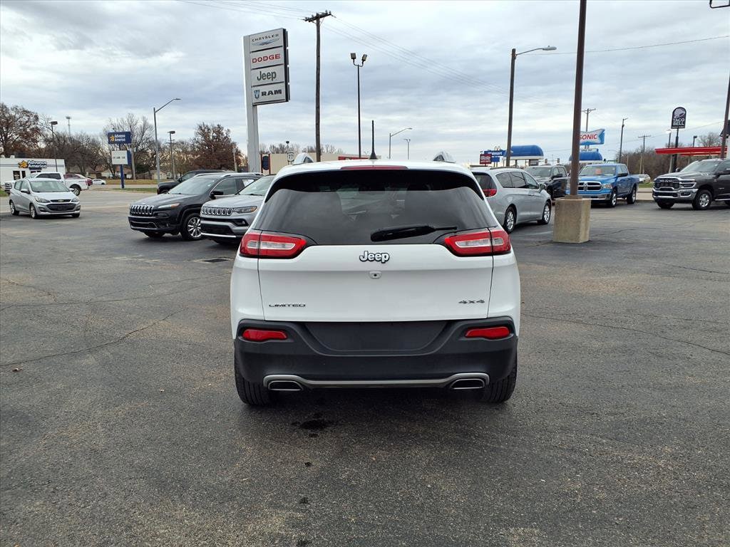 Used 2017 Jeep Cherokee Limited 4x4 SUV