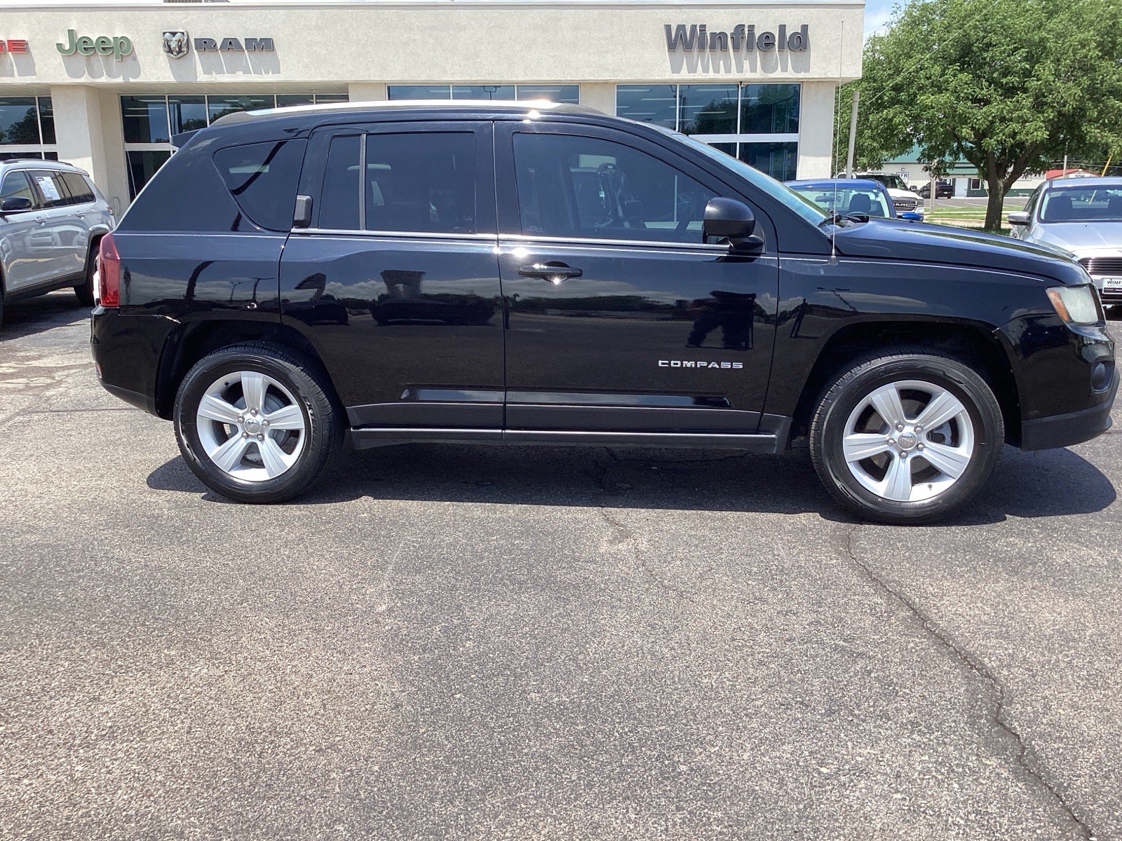 2015 Jeep Compass Sport's photo