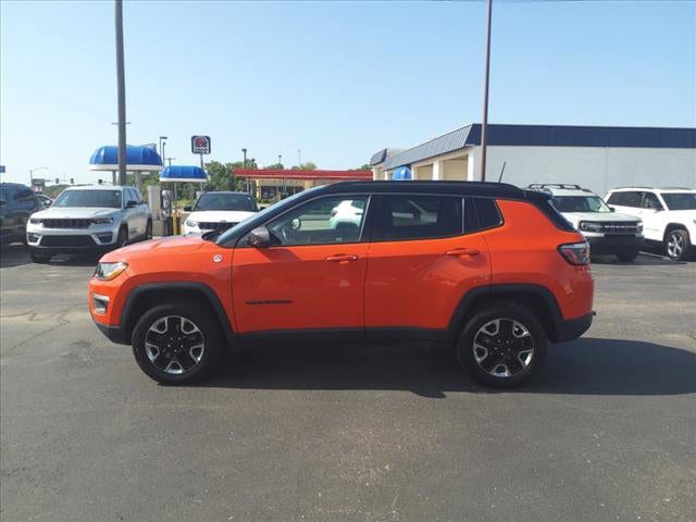 Used 2018 Jeep Compass Trailhawk with VIN 3C4NJDDB2JT184996 for sale in Winfield, KS