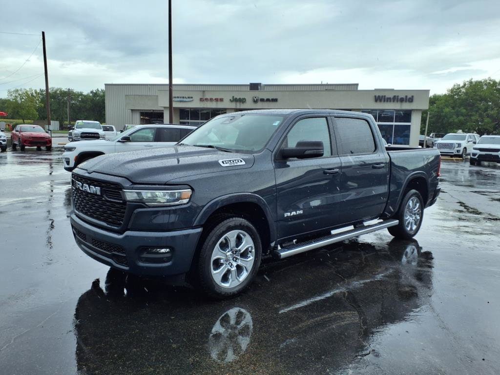 2025 Ram 1500 BIG HORN CREW CAB 4X4 5'7 BOX