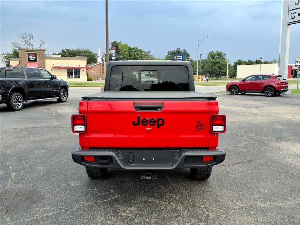 Used 2023 Jeep Gladiator Sport Truck Crew Cab