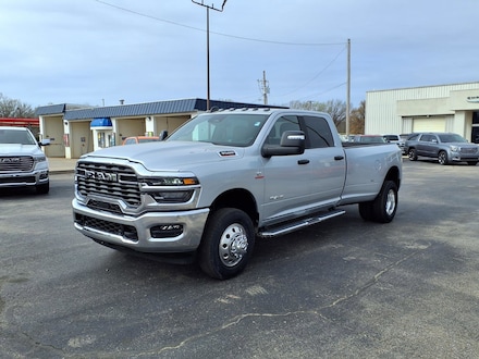2026 Ram 3500 BIG HORN CREW CAB 4X4 8' BOX Pickup