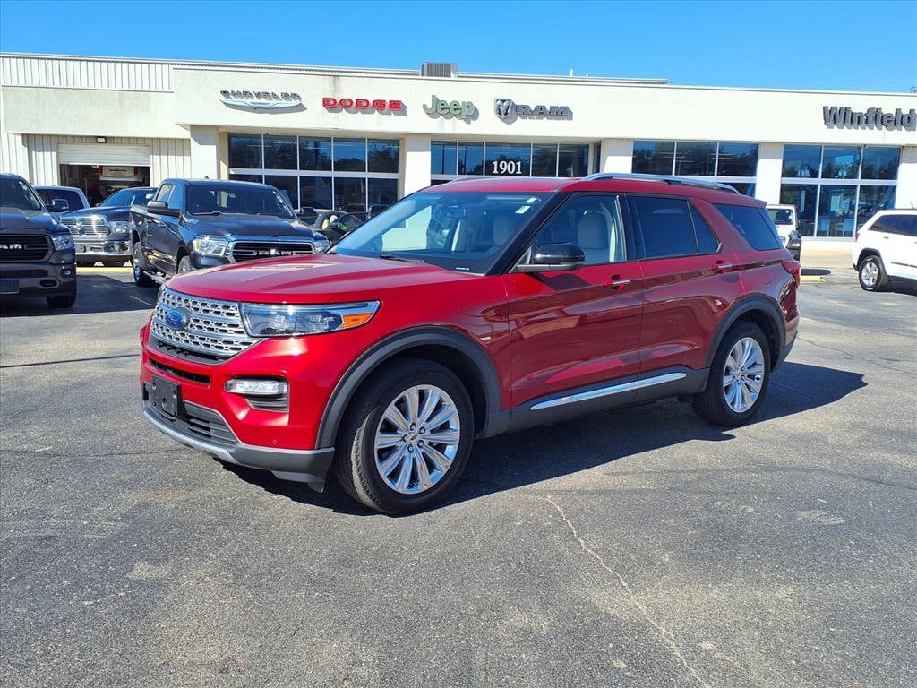 2020 Ford Explorer Limited's photo