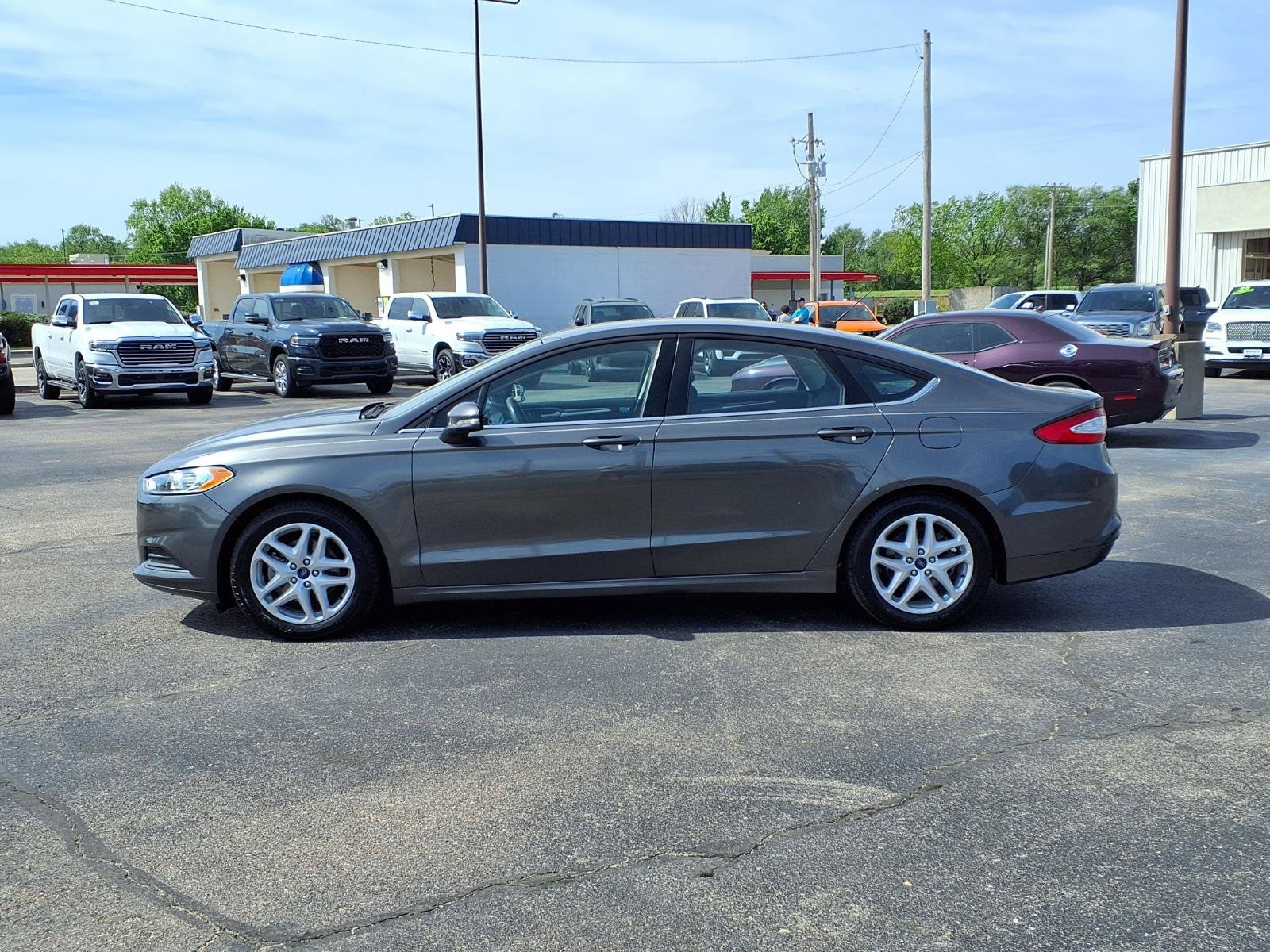 Used 2016 Ford Fusion SE with VIN 1FA6P0H76G5125207 for sale in Winfield, KS
