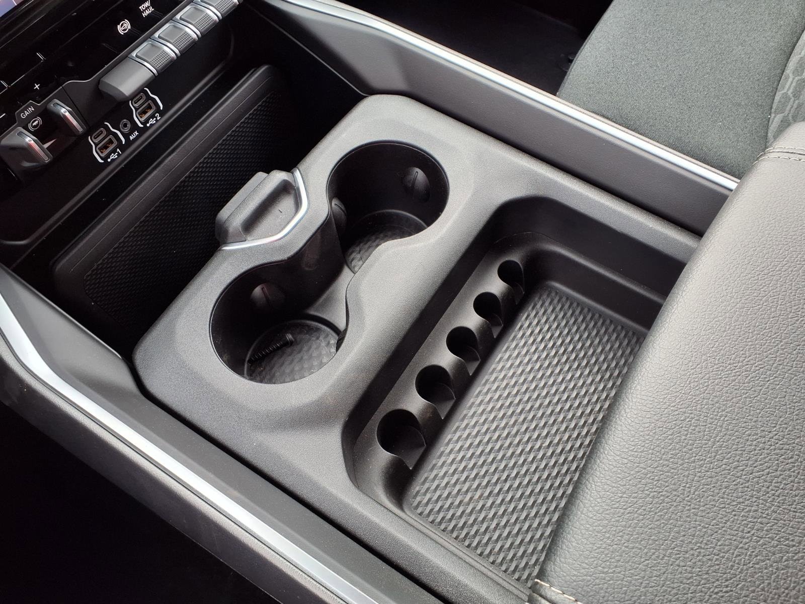 2026 RAM 3500 Big Horn - Photo 20