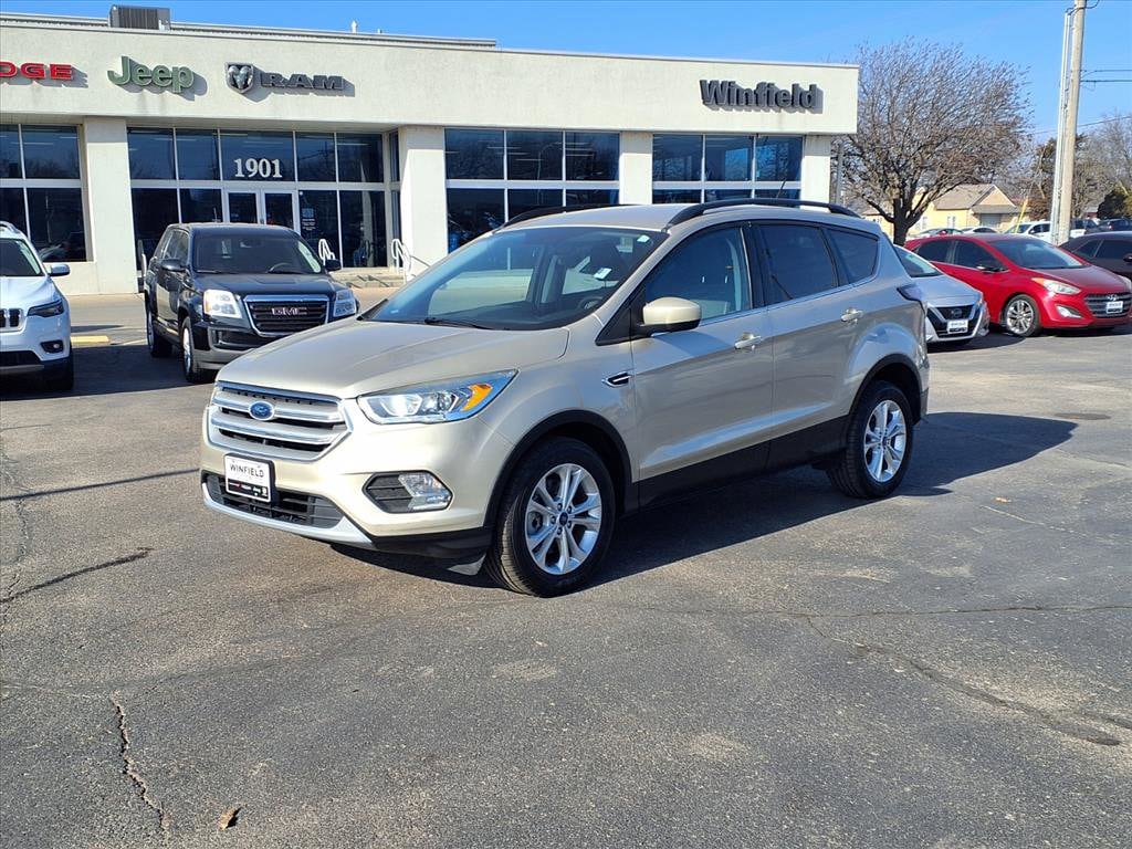 2018 Ford Escape SEL's photo