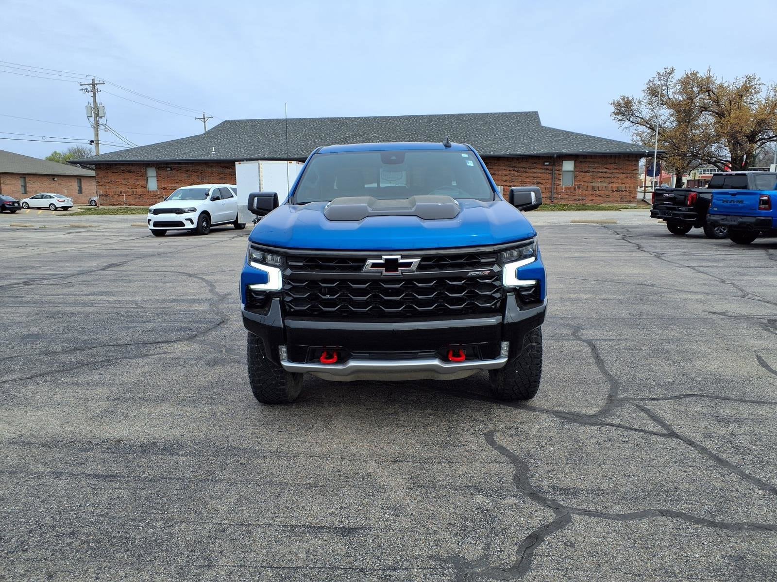 2024 Chevrolet Silverado 1500 ZR2 - Photo 8