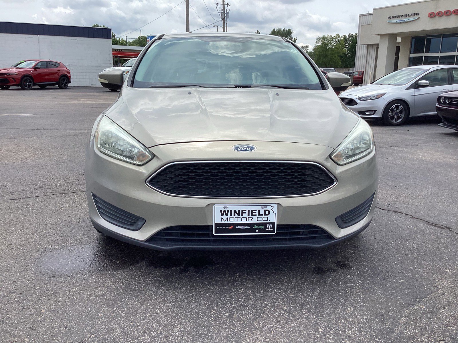 Used 2016 Ford Focus SE with VIN 1FADP3K28GL238657 for sale in Winfield, KS