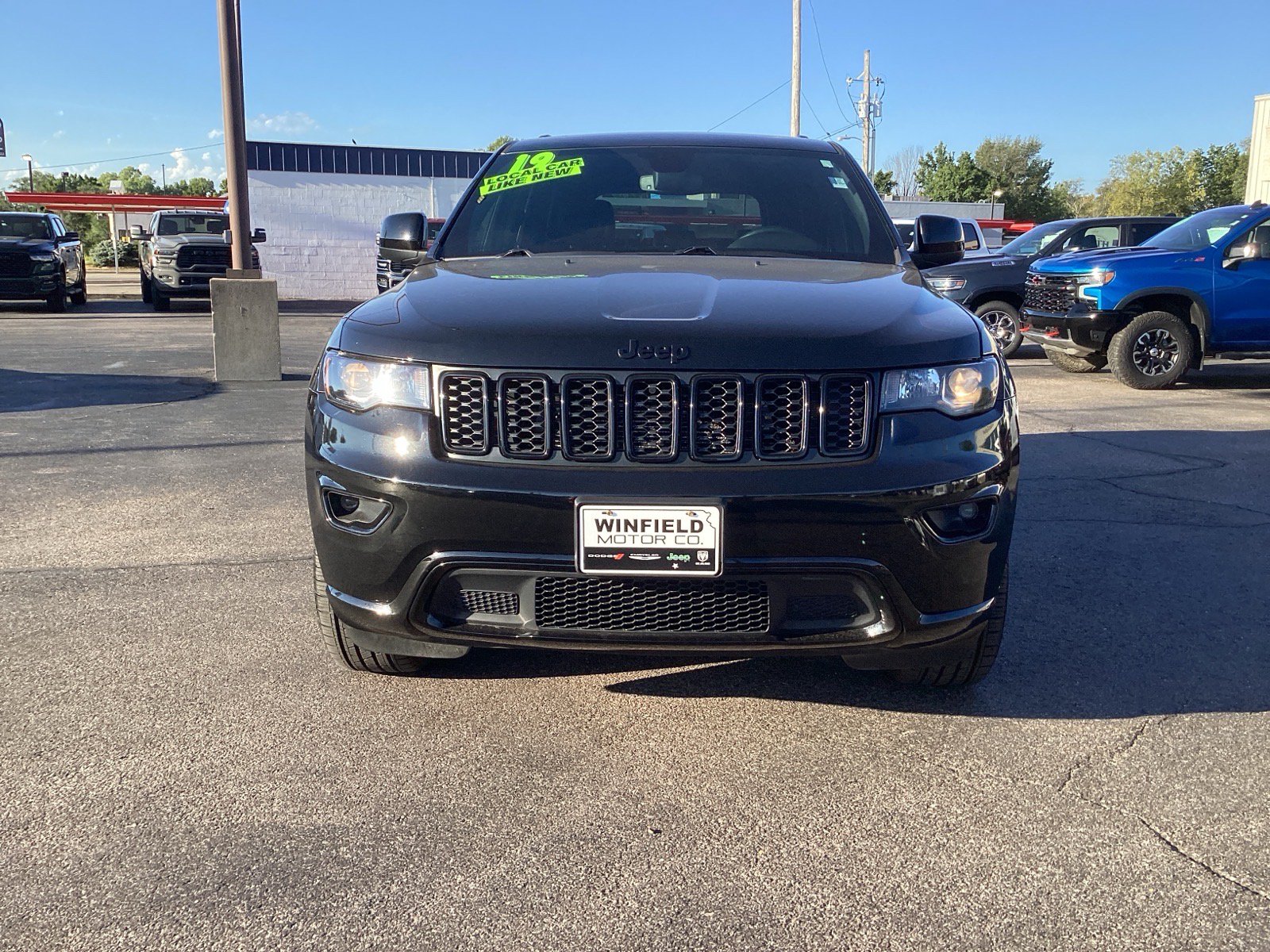 Used 2019 Jeep Grand Cherokee Altitude with VIN 1C4RJFAG6KC609274 for sale in Winfield, KS