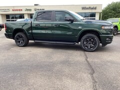 2026 Ram 1500 BIG HORN CREW CAB 4X4 5'7 BOX Pickup