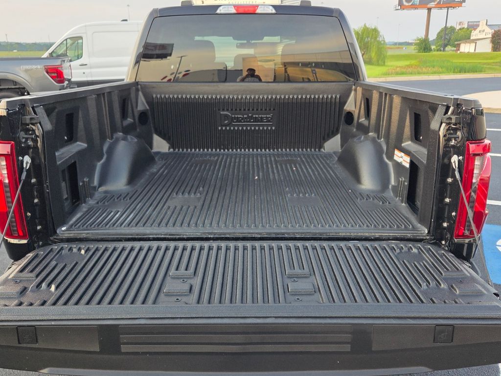 2024 Ford F-150 XLT - Photo 9