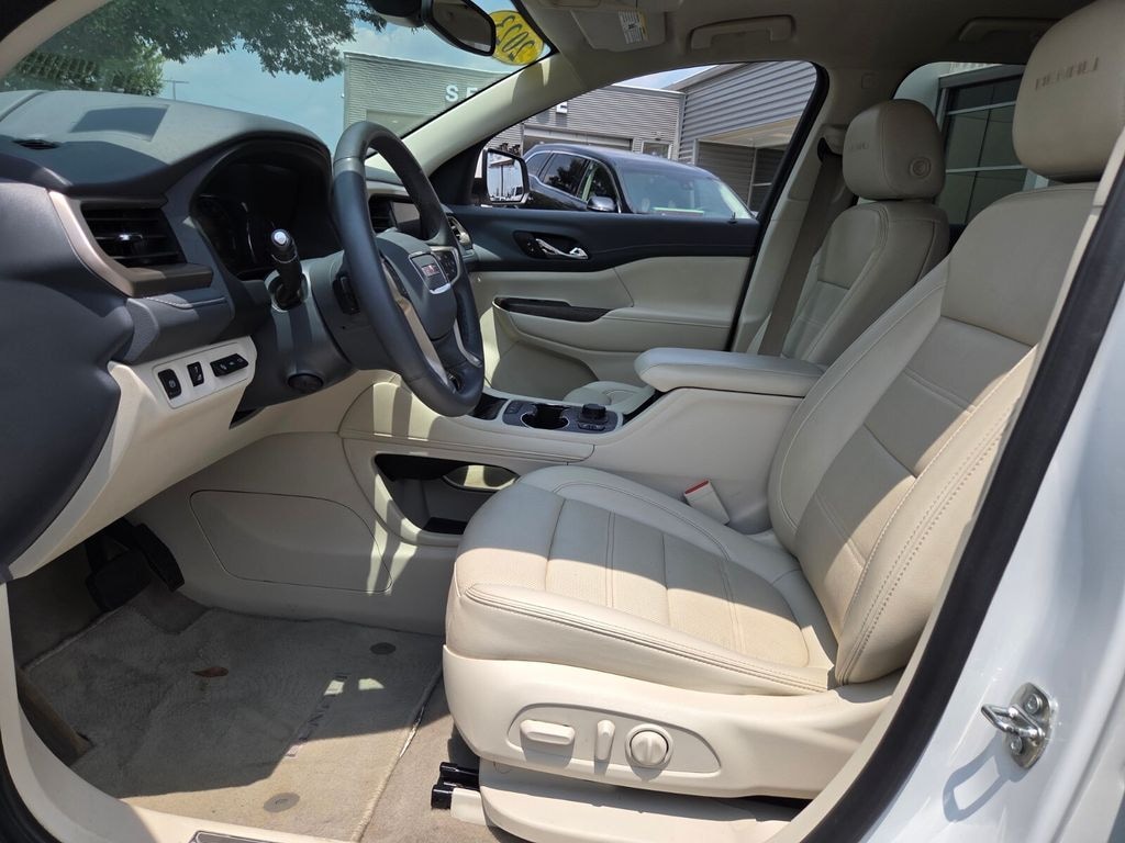 Used 2023 GMC Acadia Denali SUV