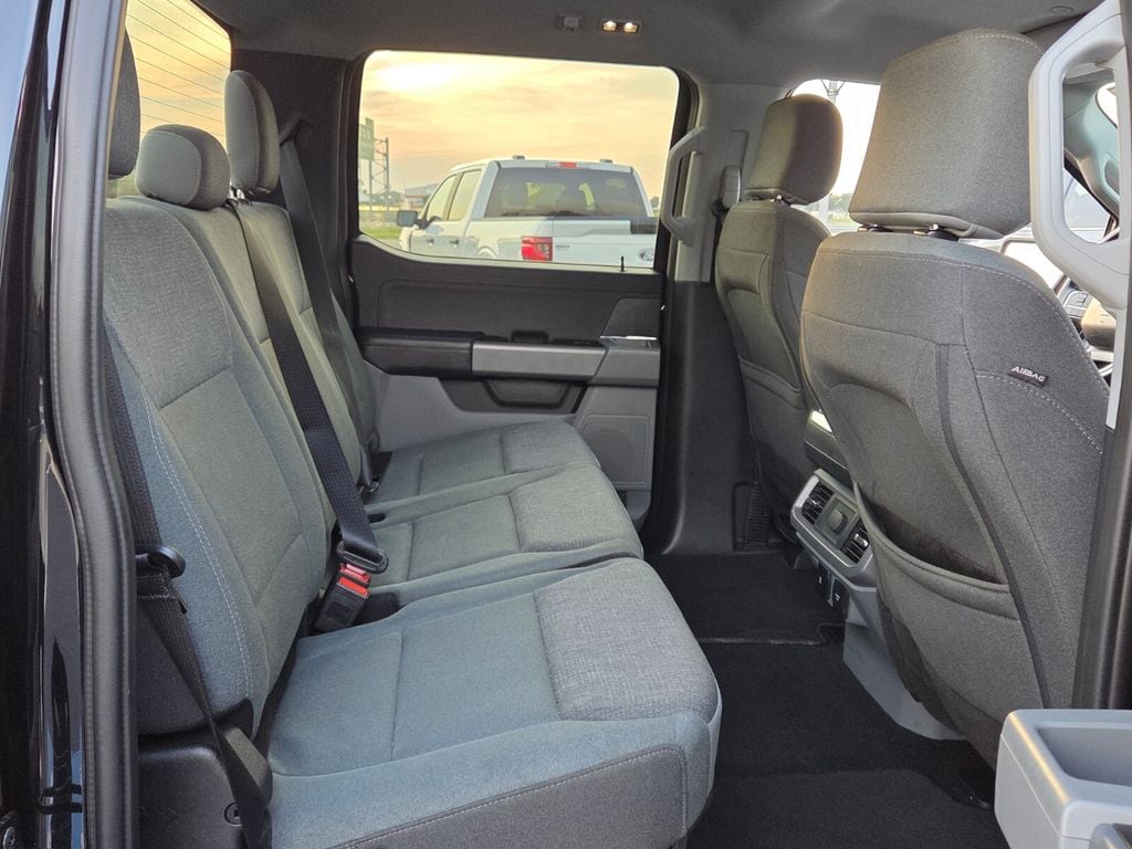 2024 Ford F-150 XLT - Photo 13
