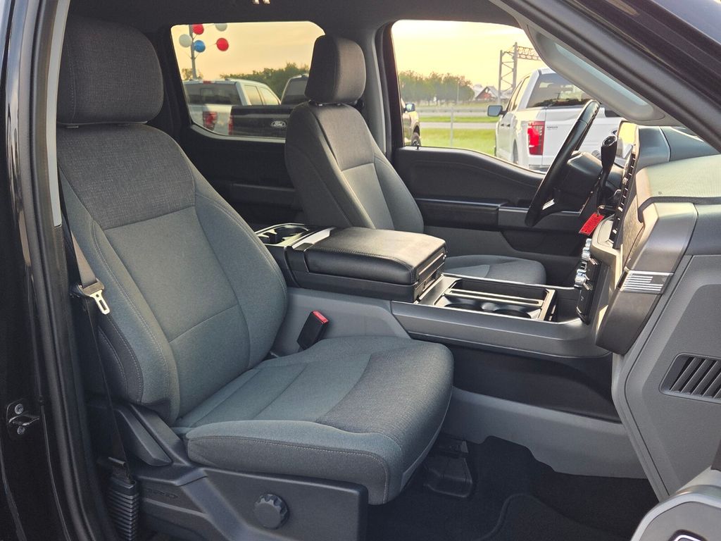 2024 Ford F-150 XLT - Photo 14