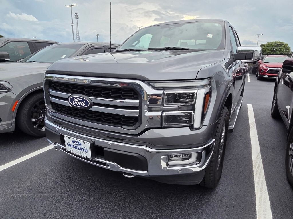 Used 2024 Ford F-150 Lariat Truck