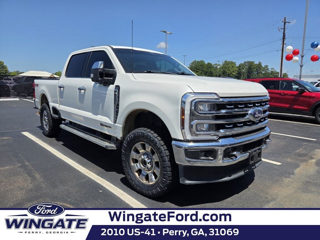 Used 2024 Ford F-250SD Lariat Truck