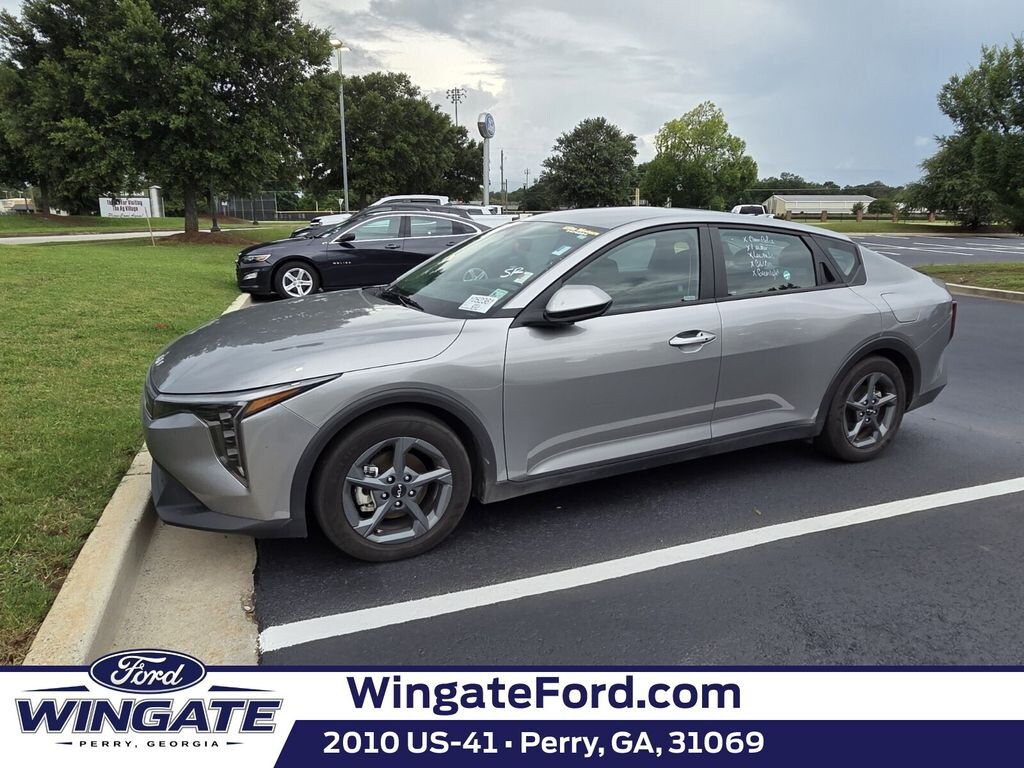 Used 2025 Kia K4 LXS Sedan
