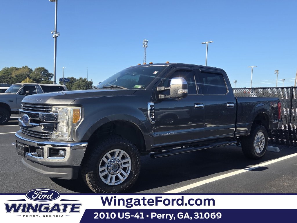 2017 Ford F-250 Super Duty Lariat