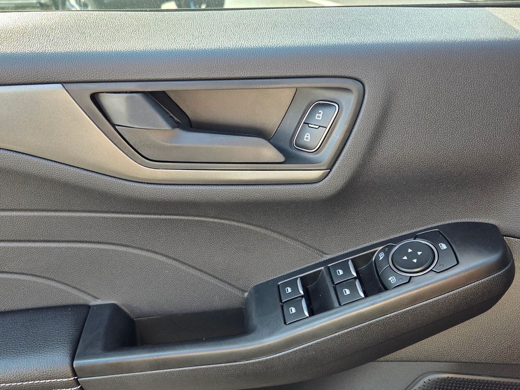 2026 Ford Escape Active - Photo 30