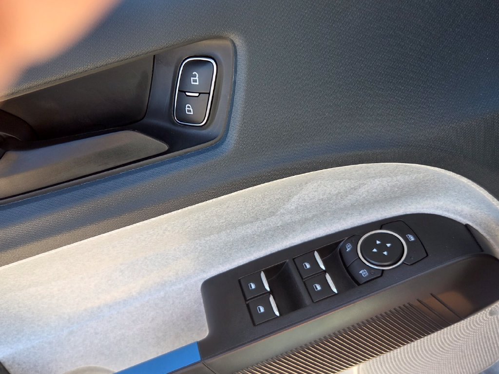 2026 Ford Maverick XLT - Photo 27