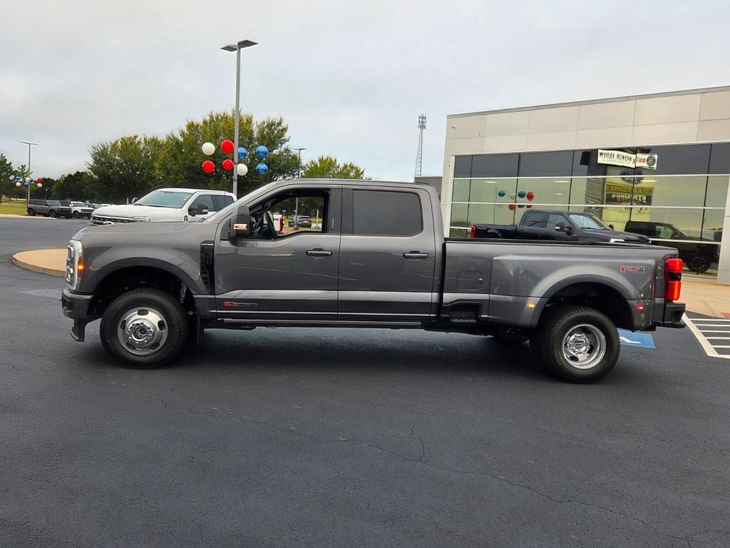 New 2026 Ford F-350SD Platinum Truck