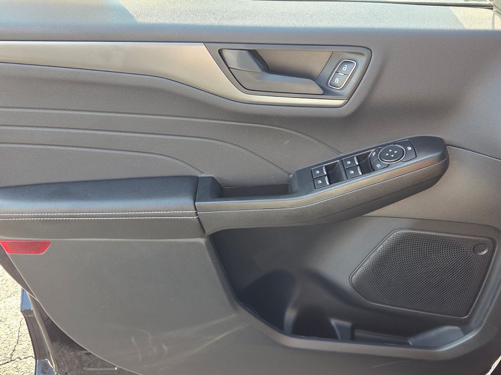 2026 Ford Escape Active - Photo 29