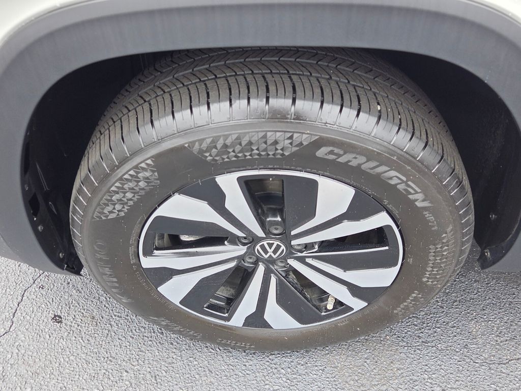 Used 2026 Volkswagen Atlas 2.0T SE SUV