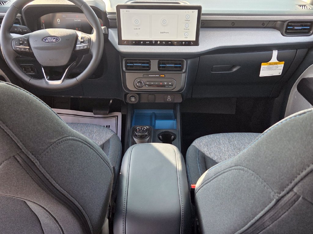 2026 Ford Maverick XLT - Photo 6