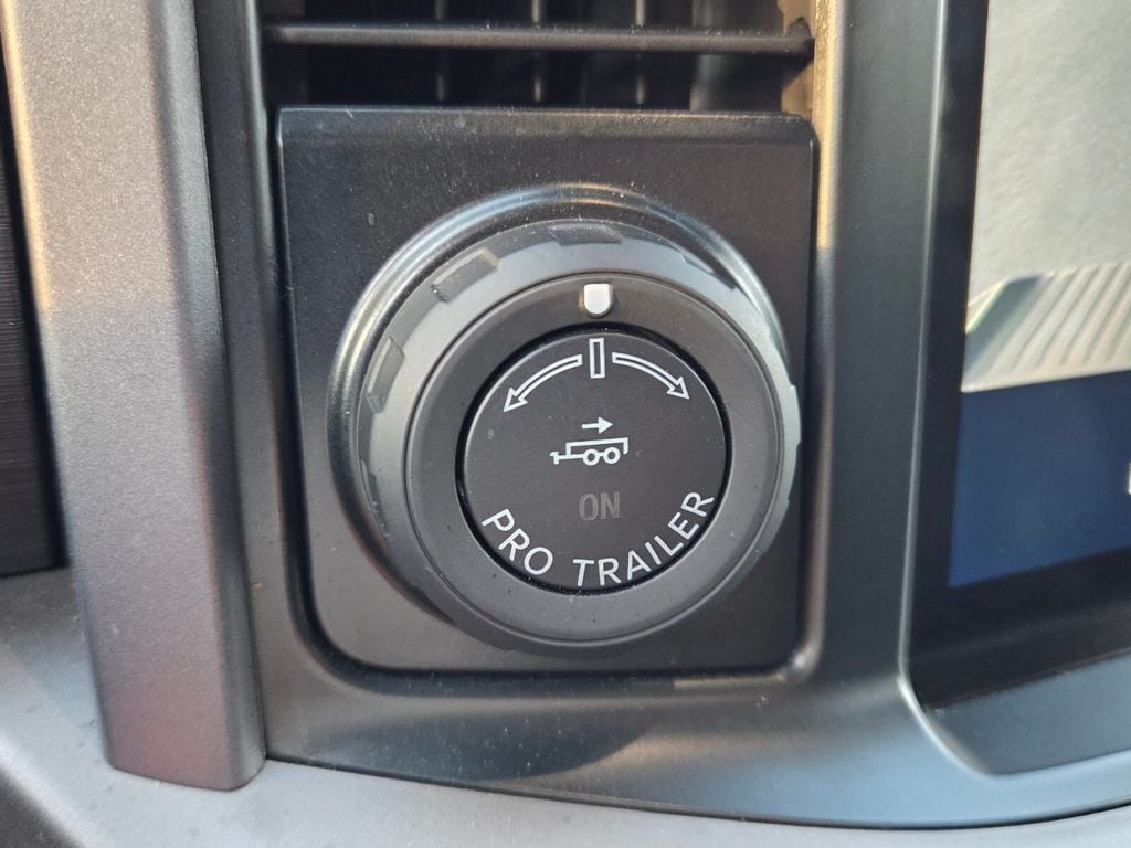 2024 Ford F-150 XLT - Photo 25