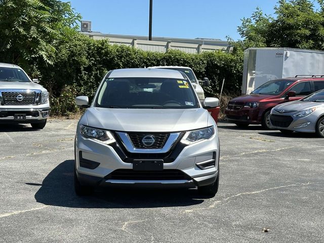 Used 2019 Nissan Rogue S with VIN 5N1AT2MV3KC829218 for sale in Dover, DE