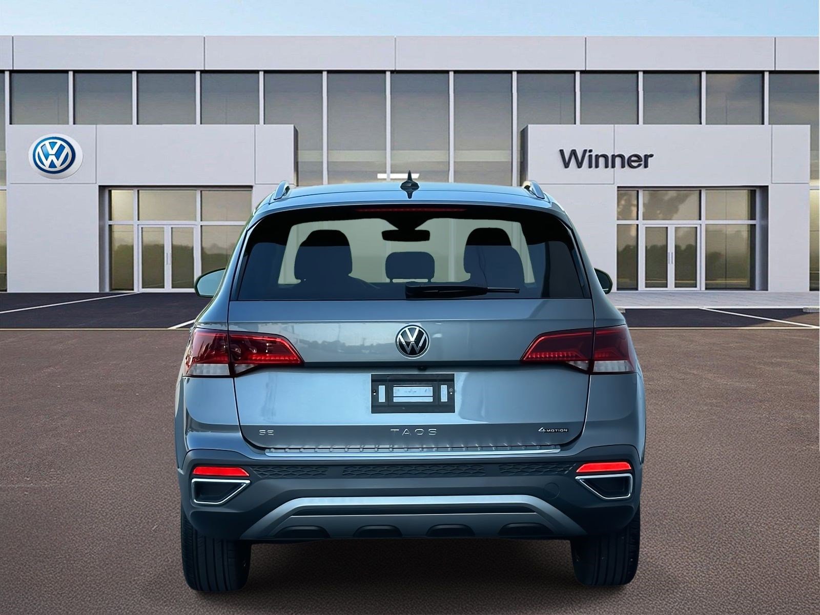 2023 Volkswagen Taos SE photo 3