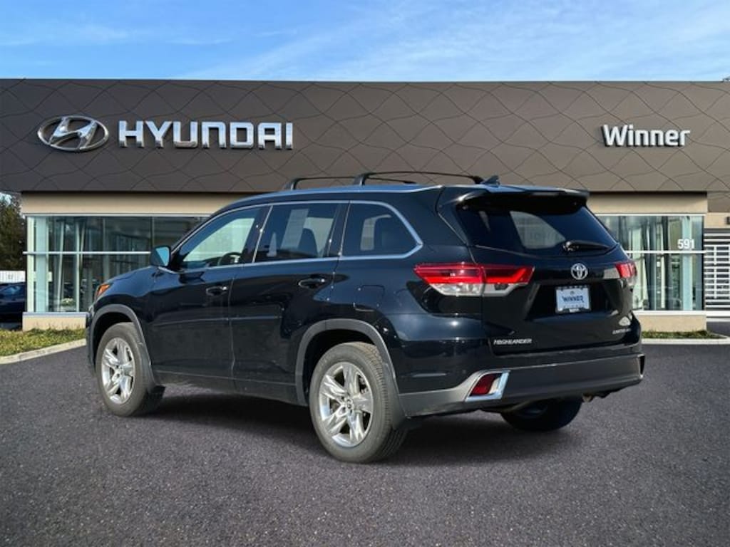 Used 2019 Toyota Highlander SUV