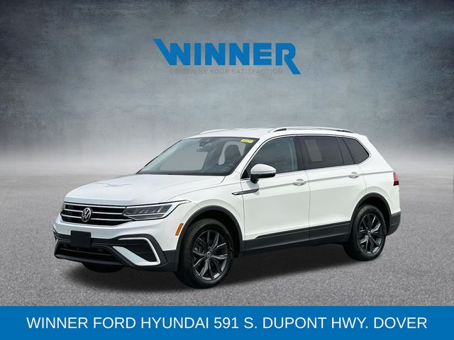 2024 Volkswagen Tiguan SE's photo